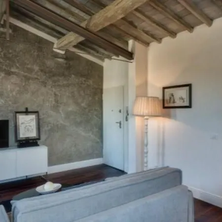 Beautiful Terrace Serragli *