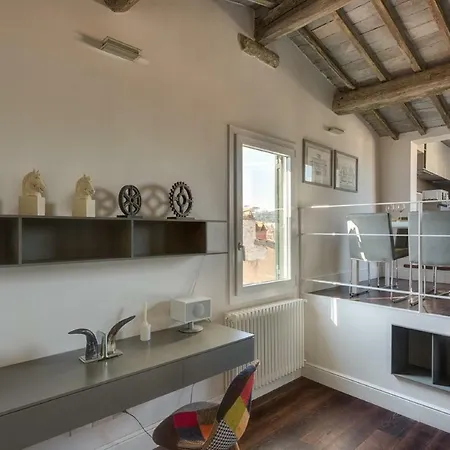 شقة Beautiful Terrace Serragli فلورنس
