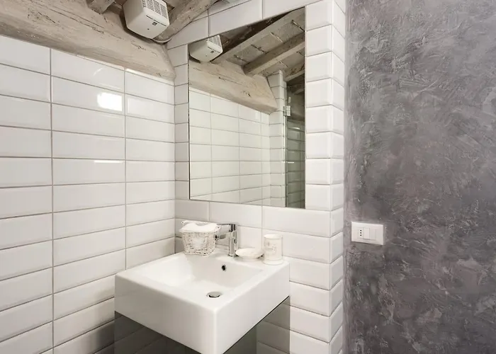 Beautiful Terrace Serragli Appartement