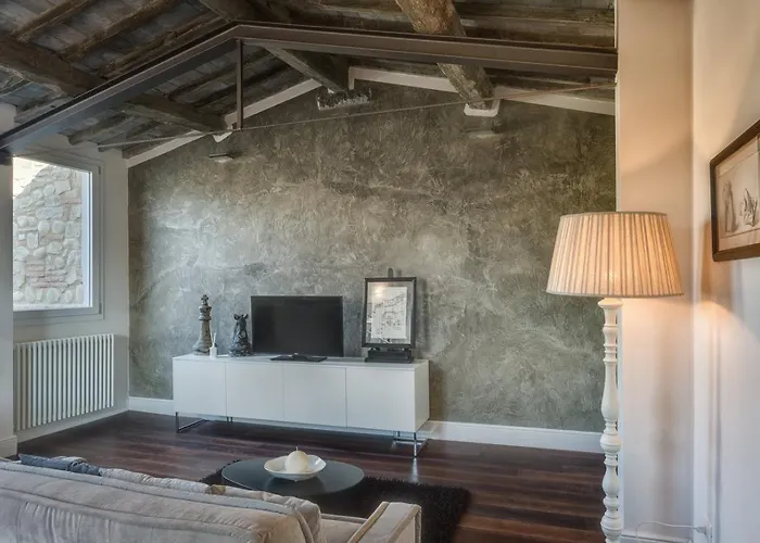 Beautiful Terrace Serragli *